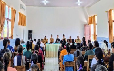 Pembagian Rapor Semester Genap SMAN 10 Kupang Tahun Ajaran 2024/2025